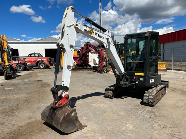 Bobcat E 35 – 1
