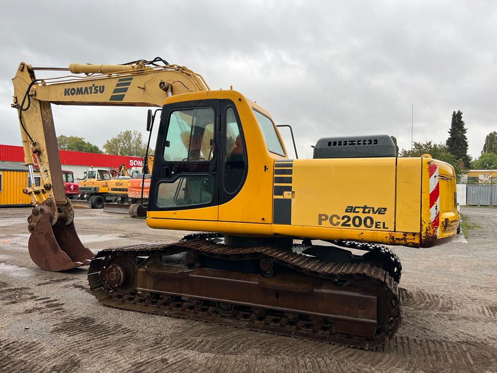Komatsu PC 200 EL-6K – 1
